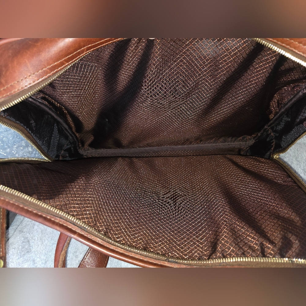 J.W. Hulme Leather Briefcase/Overnight Bag - Picture 13 of 16